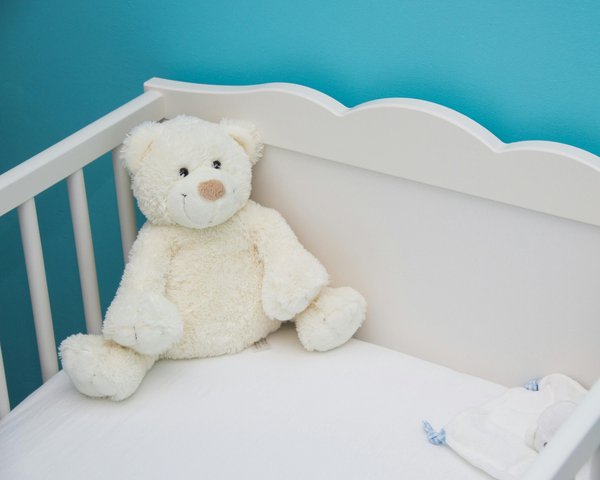 Doudou bébé : comment choisir le compagnon idéal ?